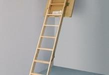 1444293205 step-ladder-fakro1231