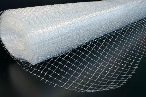 For work on the plastering of the ceiling, several types of special mesh are used