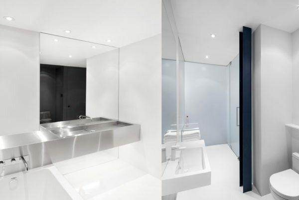 Bright lighting and the predominance of light colors make a small bathroom appear more spacious.