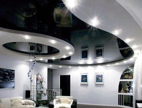 Black-and-white ceilings look in the interior very elegantly and beautifully