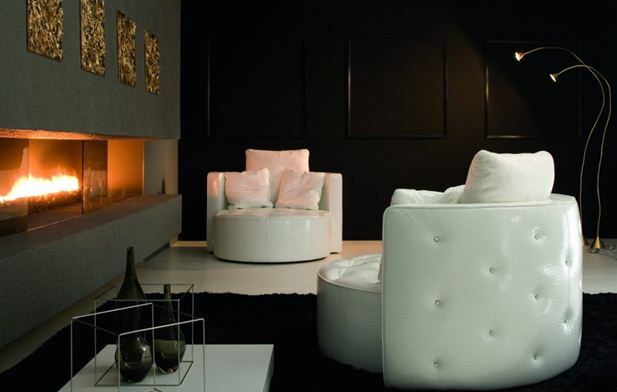 Özel bir evde oturma odasının iç Şömine: modern tasarım fikirleri, görüşleri, videoları ve fotoğrafları