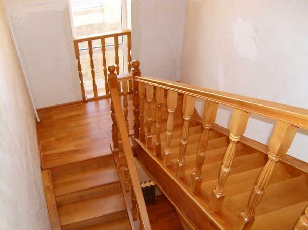 Before assembling the stairs, you should see the training videos