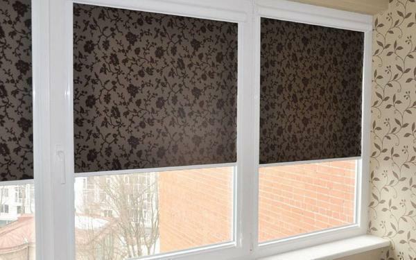Roller blinds can close the window either partially or completely