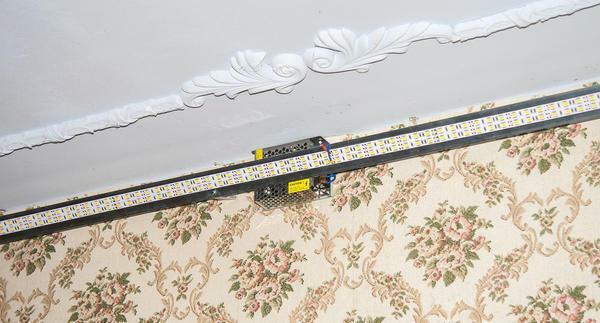 cinta para servir un largo tiempo, sin que se requiera la reparación del LED, se fija a la superficie limpia y se desengrasa