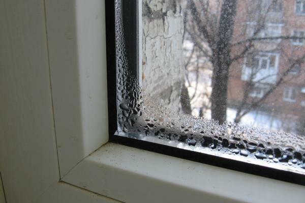 To prevent windows from sweating, professionals must install them
