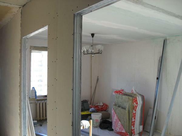 You can install the gypsum board by yourself, the main thing is to follow the installation instructions clearly