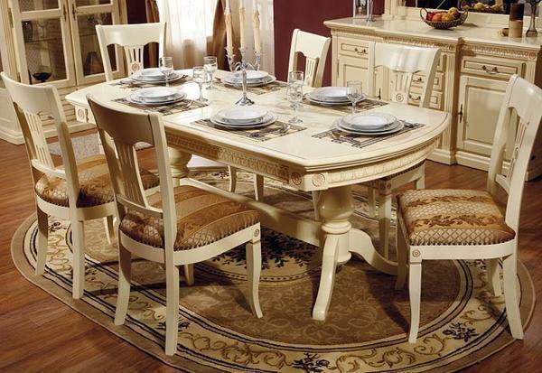 Wenn ein Tisch mit Stühlen im Wohnzimmer in erster Linie die Wahl darüber nachdenken, was Größe und Form, so müssen sie sein