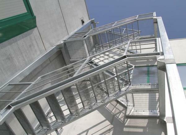 When choosing a paint for fire escape, it is necessary to take into account its stability and high quality
