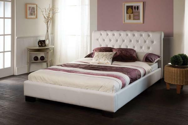 A leather bed is an excellent option for bedroom furniture. It is very practical and functional