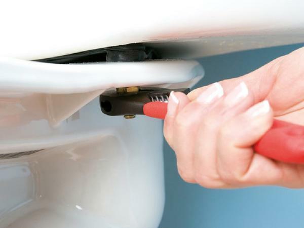 Studiranje posebno upute, možete posjedovati ruke popraviti tenk na WC bez pomoći stručnjaka