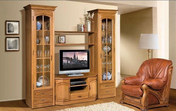 Modulare mobili soggiorno in legno massiccio - è un lusso ed eco-compatibilità