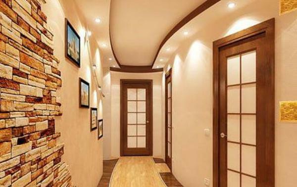 Suspended ceiling - this is a great opportunity to stylishly transform the hallway