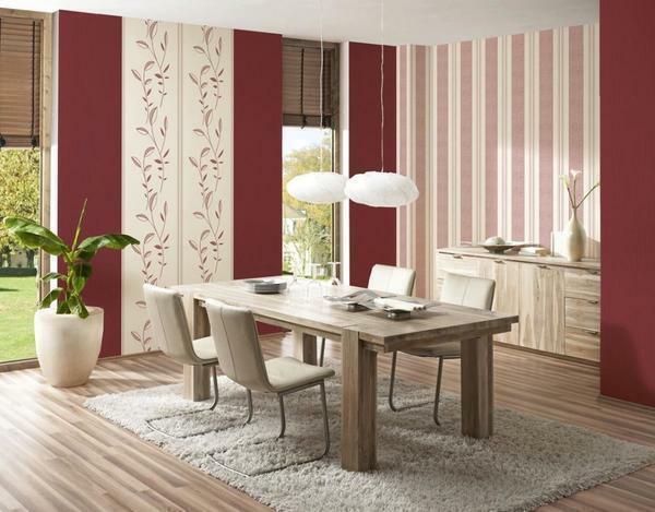 Combination of wallpapers is not only an excellent opportunity to emphasize the recreation area indoors, but also a chance with minimal financial costs to create a truly original and luxurious environment
