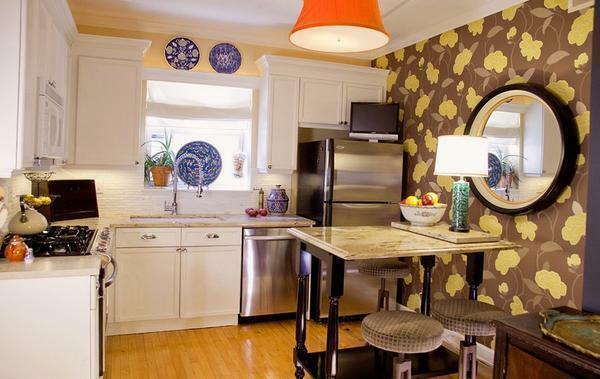 Tapeta v kuchyni obrázku v interiéri: béžová a biela, tapiet v obývacej izbe, klasika pre maľovanie, v klietke