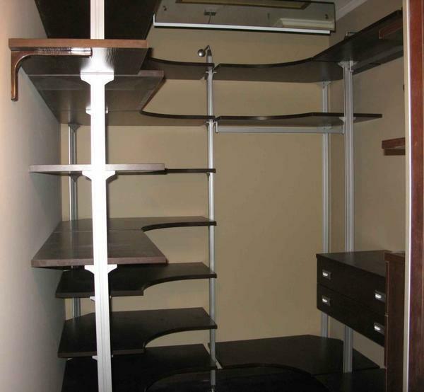 Jei tinkamai naudojamas nišų kambarį, naudingasis plotas gali būti padidintas kelis kartus