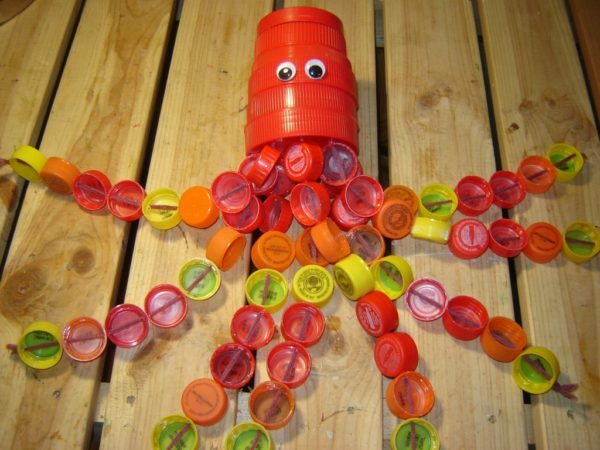 Octopus bath toy children should come to taste