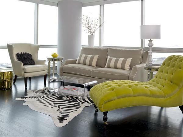 The original couch will decorate the room, complementing its design