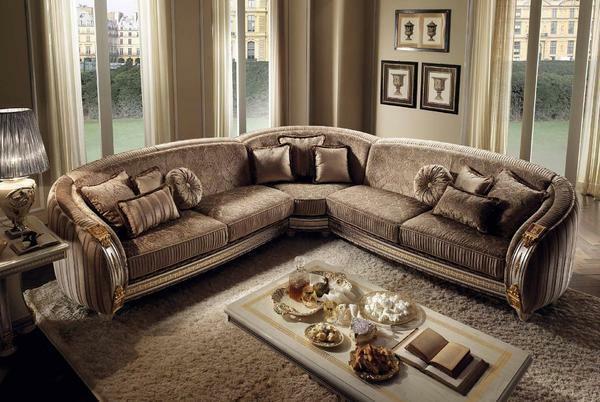 Velg en sofa for gjesterom design bør være basert på premisser