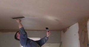 As the plaster ceiling of plasterboard with their hands on beacons: Technology