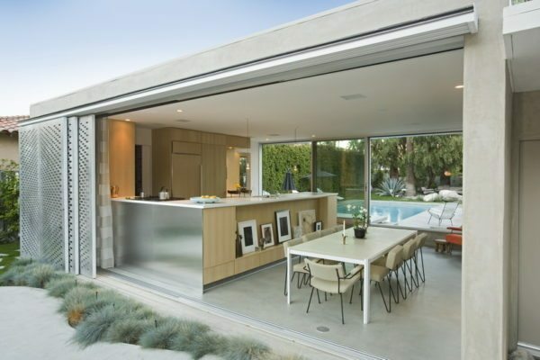Summer kitchen can make out in a contemporary style, it all depends on your preferences