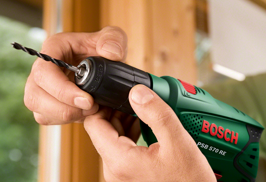 Electric drill has advantages and disadvantages 