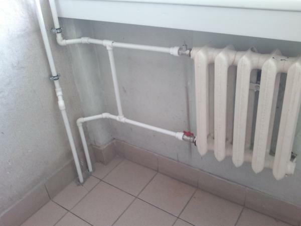 Heating from metal-plastic pipes by oneself is easy enough to mount