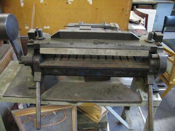 Primjer proizvedeni dom stroj za savijanje limova