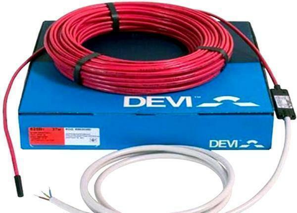 When choosing a cable for the electrical heating of the roof, one should take into account its quality, safety and other characteristics