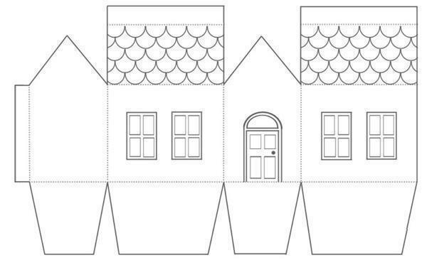 If you make a house for the topiary yourself, you will need a template, which you need to circle, and then cut out
