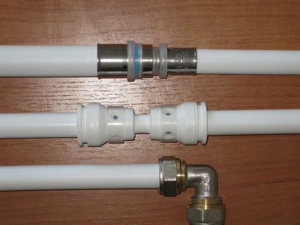 Among the advantages of pipes made of metal-plastic is worth noting the long service life and a small price