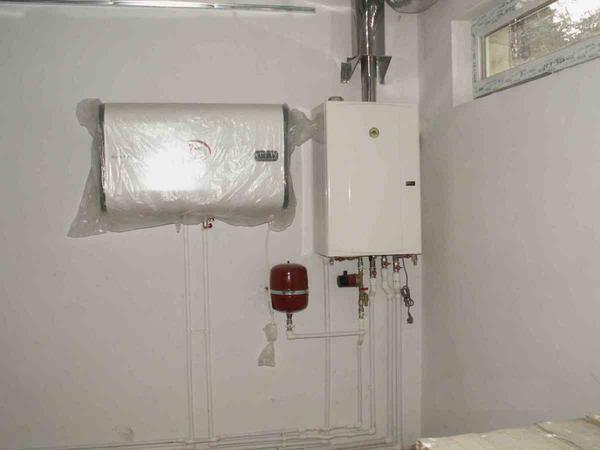 caldeira de aquecimento indirecto pode ser montada tanto na vertical como na horizontal
