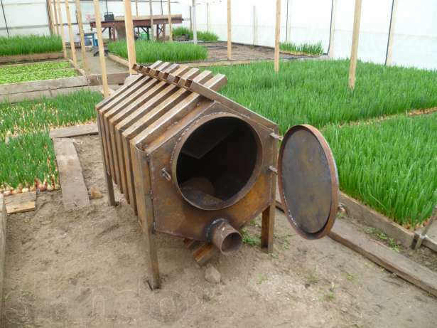 Boiler for greenhouses: on wood heating, solid fuel boilers, gas own, solid fuel for 500