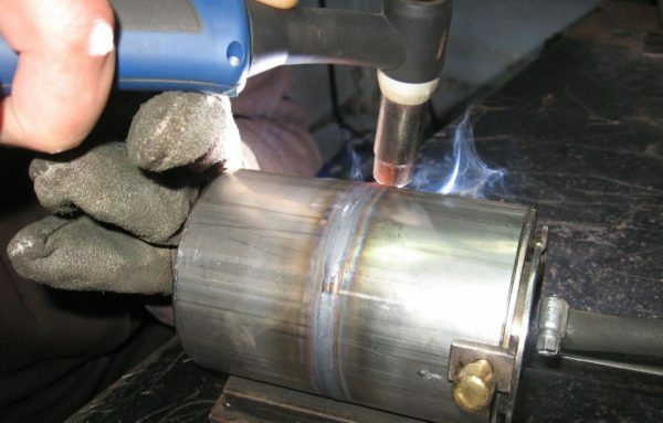 For weld quality must be pre-trained on unnecessary scraps stainless steel.