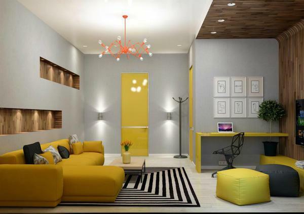Geltonų kartu su pilkos arba juodos spalvos atspalvių leis svečių kambarys, modernus ir stilingas