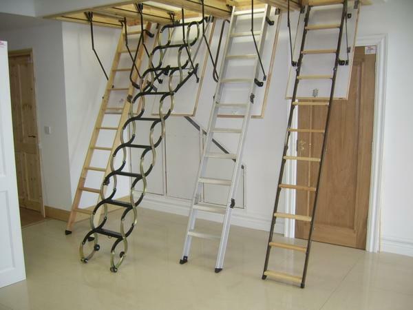 Selecting a place to install a ladder, it is better to choose non-residential premises, including the corridor