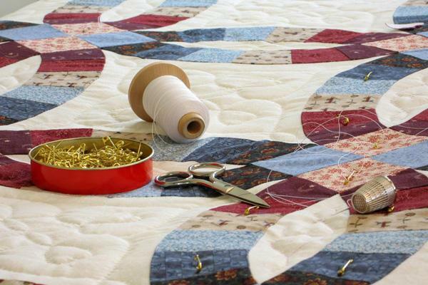 For the manufacture of a quilt, simple adaptations are required that are available for every housewife