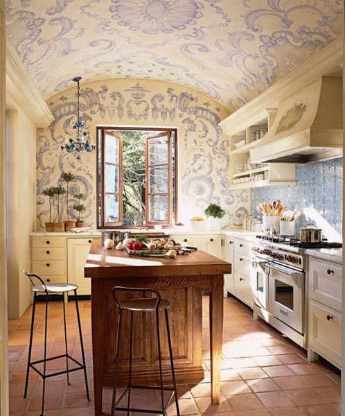 Bright colors and ornate patterns on the walls induce a romantic mood.