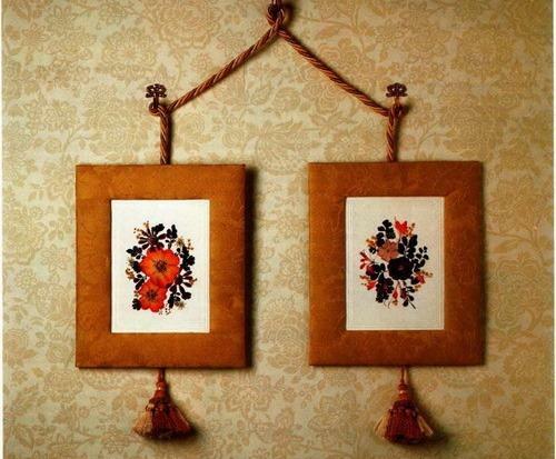 Cross-stitched embroideries in mini-format with ease decorate the walls of the living room or any detail of the wardrobe