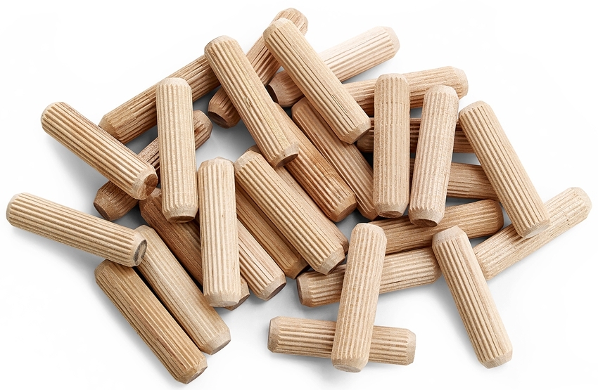 Od otpadnog materijala, u nedostatku tipla, možete koristiti drvene blokove (chopiks)