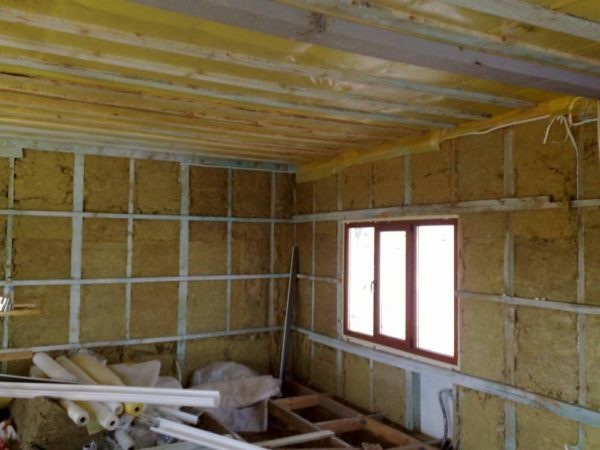 Rock wool can even insulate the walls of children's bedrooms without fear of harm to the child