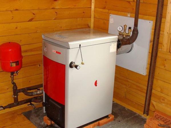 The installation of a solid fuel boiler should be carried out according to a pre-established scheme