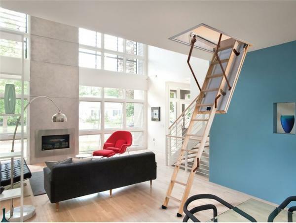 Az előnye, hogy összecsukható padlás lépcsők, hogy nem foglal sok helyet a szobában