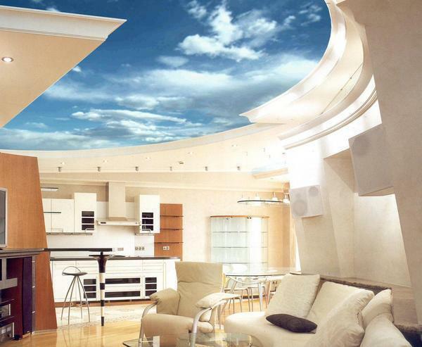The ceiling with a picture of the sky will allow you to feel the space even in a small room