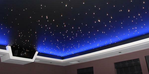 The ceiling "starry sky" is most often dealt with by specialists, because not everyone can cope with such a highly artistic task