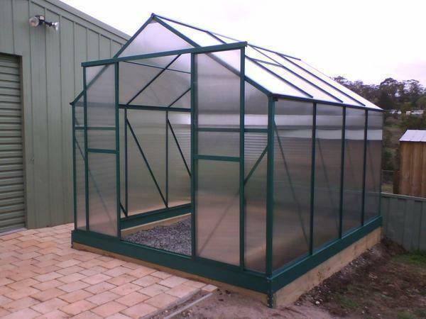 Greenhouses from the corner can differ in shape, design and size