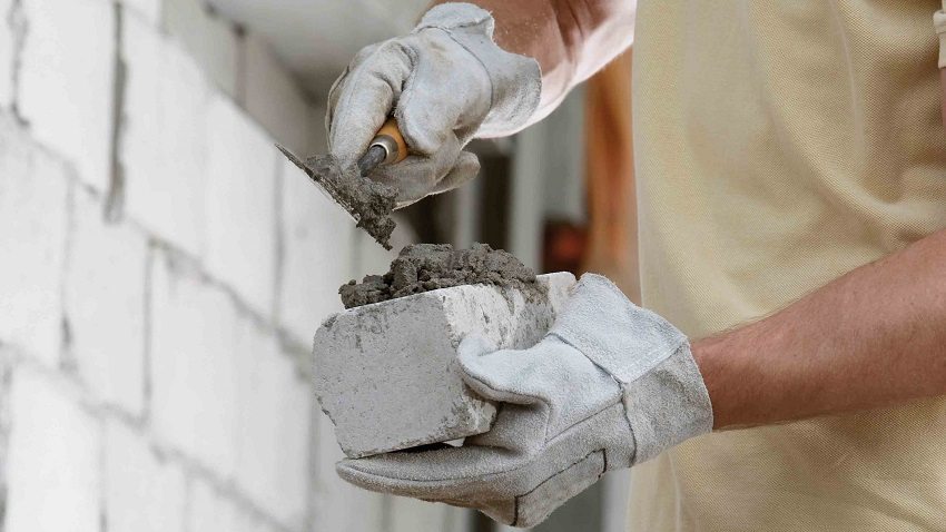 Sand-lime murstein er ofte brukt i industri og private bygge