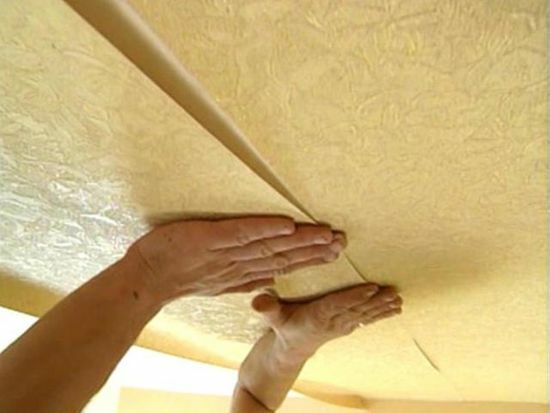 Wallpapering a ceiling wallpaper bases.