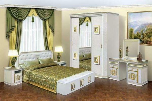 Yatak odası ilişkisine dayanan modern tarzda dizayn ve tüm ayrıntıları makul olup