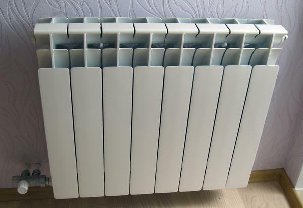 Izberite aluminijasti radiatorji, ki temelji na zasnovi in ​​velikosti prostora