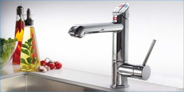 Kitchen faucet with faucet for drinking water